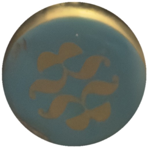 Motif doré sur bleu ciel