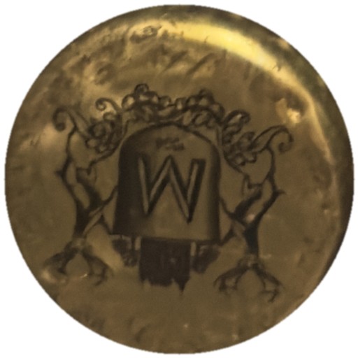 Blason W sur doré