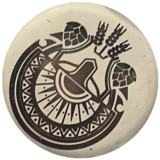 Médaillon tribal casque et houblon sur blanc